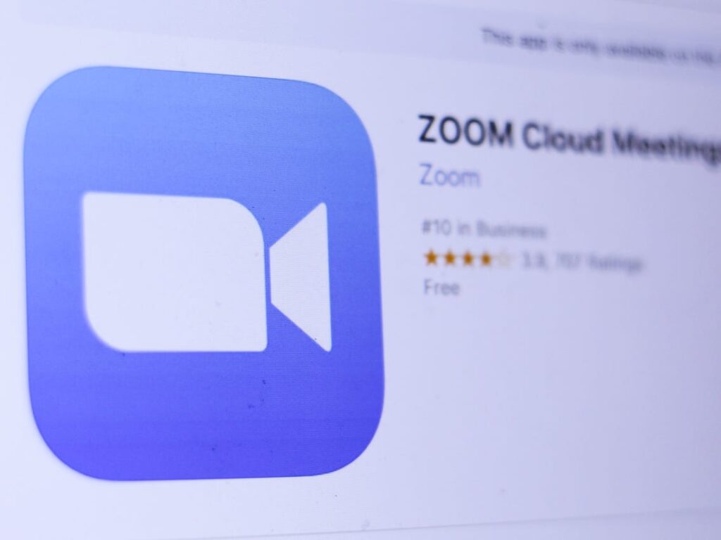 Como utilizar Zoom Cloud Meetings