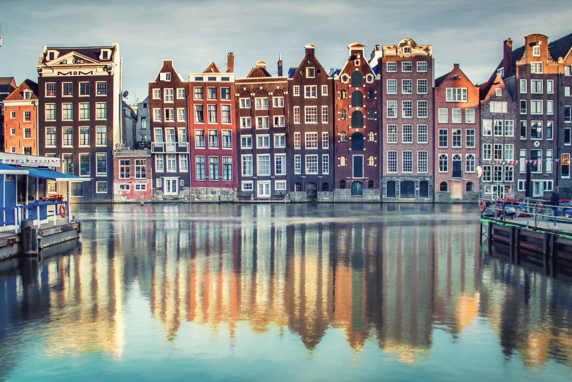 Donde está ubicada Ámsterdam