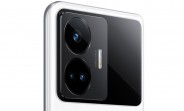 Realme GT Neo 5 sonríe a la cámara en la primera imagen filtrada